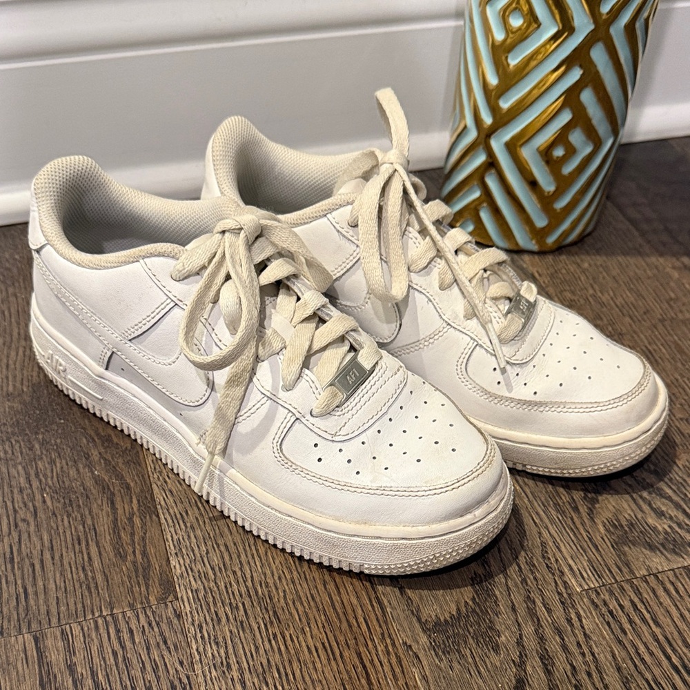 Nike White and Cream Sneakers